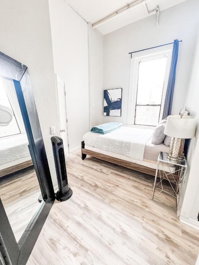 Gaslamp 2Bdrm - W Parking & 4 Beds #204 Hotel San Diego Luaran gambar